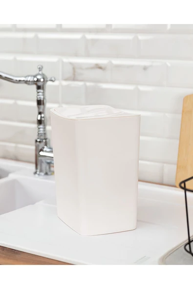 Olivier Switch Çöp Kovası 4lt ürün görseli