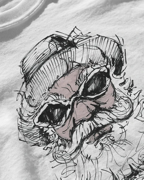 Erkek Beyaz Relaxed Fit %100 Pamuk Tişört – Mürekkep Çizgili Sakallı Adam & Gözlük Baskılı - Resim 3