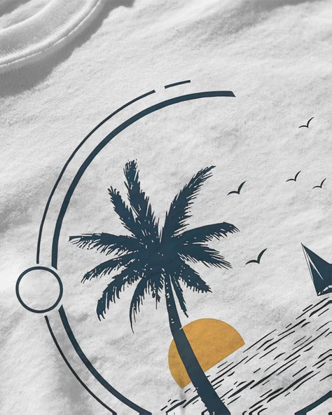 Erkek Beyaz Relaxed Fit %100 Pamuk Tişört – Marin Yelken & Palmiye Baskılı - Resim 3