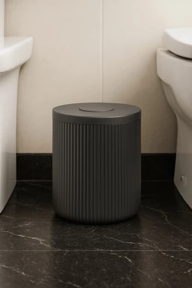 Lines Serisi Antrasit/Gri Akrilik Çöp Kovası – Silindir, 5 Litre, 25cm, Kolay Temizlenir - 3372 - 6