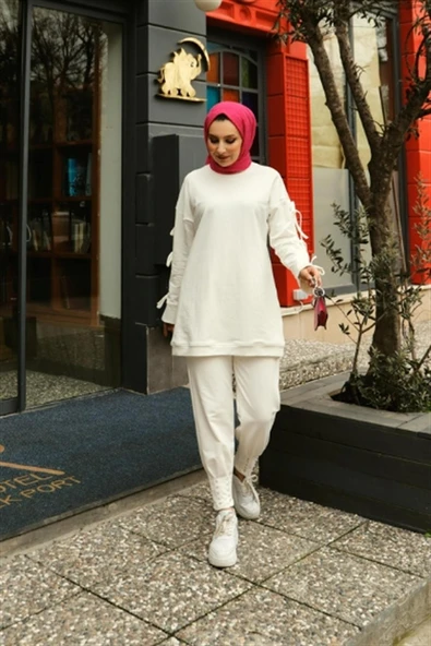 Zehmeri Taşlı ve Beli Lastikli Pantolon - (38-46) - 71101 - Krem - Resim 4