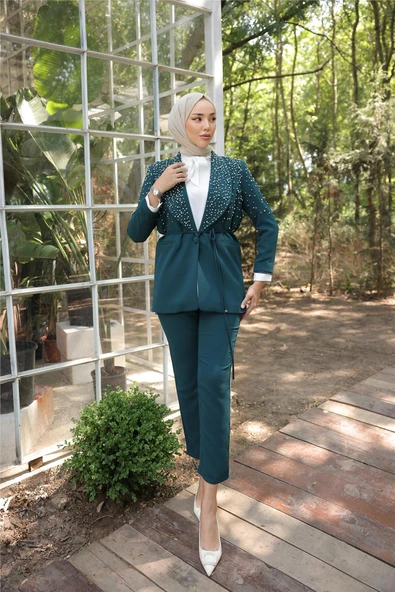 Belden Bağlamalı İncili Ceket Takımı - (38-46) - 71193 - Zümrüt Yeşili - Resim 3