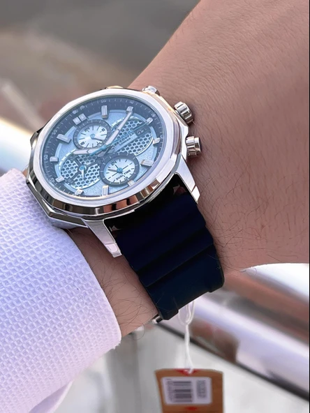 Lee Cooper İtalyan Tasarım Bileklik Hediyeli Silikon Kordon 5 Atm Erkek Kol Saati ELC.08238.301 - Resim 4