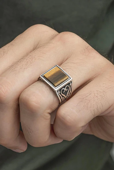 Kaplan Gözü Taşlı 925 Gümüş Erkek Yüzük ürün görseli