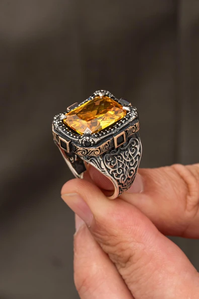 Sarı Zirkon Taşlı Dikdörtgen 925 Erkek Gümüş Yüzük ürün görseli