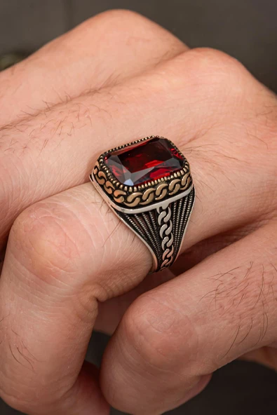 Kırmızı Kare Zirkon Taşlı 925 Erkek Gümüş Yüzük ürün görseli