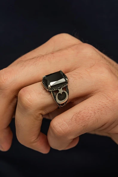 Siyah Taşlı Ayyıldız Motifli 925 Erkek Gümüş Yüzük ürün görseli