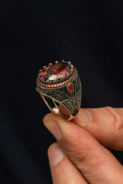 Kırmızı Taşlı Oval 925 Erkek Gümüş Yüzük ürün görseli