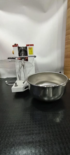 DEV MİKSER KAPAKLI HAMUR KARMA MAKİNASI 15 KG UN 10 LT SU 25 KG KAPASİTELİ - 4