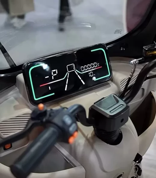 ZLİN LUNA PRO ÜÇ TEKERLEKLİ ELEKTRİKLİ MOTOSİKLET - Resim 3