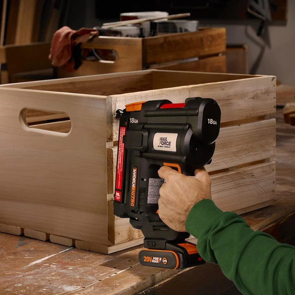 WORX WX844.9 20Volt 16-40mm Profesyonel Şarjlı Zımba Makinesi + 2700 Adet Yedek Zımba (Akü Dahil Değildir) - Resim 3