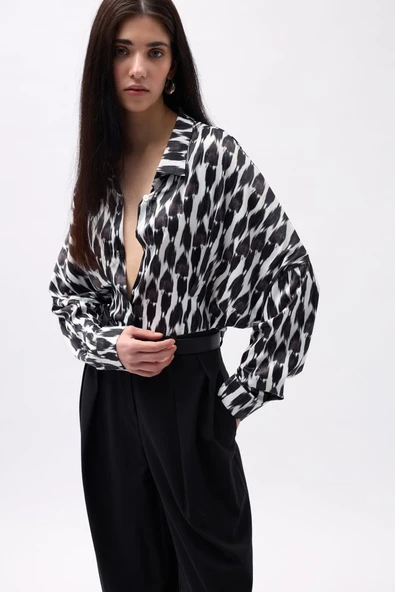 Desenli Crop Gömlek - Resim 4