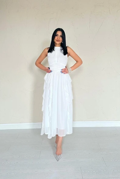 Beyaz Önü Büzgülü Fırfırlı Elbise - Resim 2
