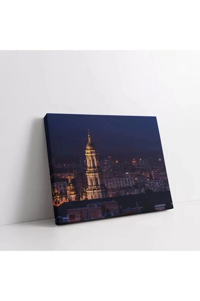 Katedralin Gece Görünümü Kanvas Tablo ürün görseli