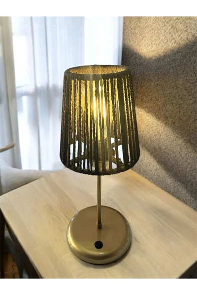 Lyris - Makrome Abajur, Mini Masa Lambası (Siyah Başlık, Gold Ayak) - Resim 2