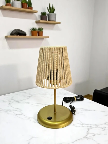 Lyris - Makrome Abajur, Mini Masa Lambası (Ekru Başlık, Gold Ayak) ürün görseli