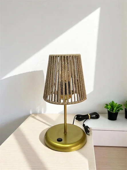 Lyris - Makrome Abajur, Mini Masa Lambası (Koyu Bej Başlık, Gold Ayak)