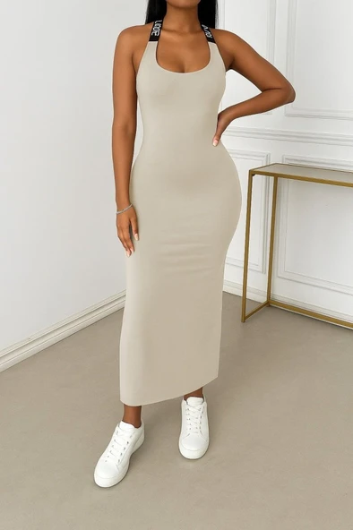 Kadın Yuvarlak Yaka Sırttan çapraz şerit Love Detaylı Yırtmaçlı Viskon Elbise ürün görseli