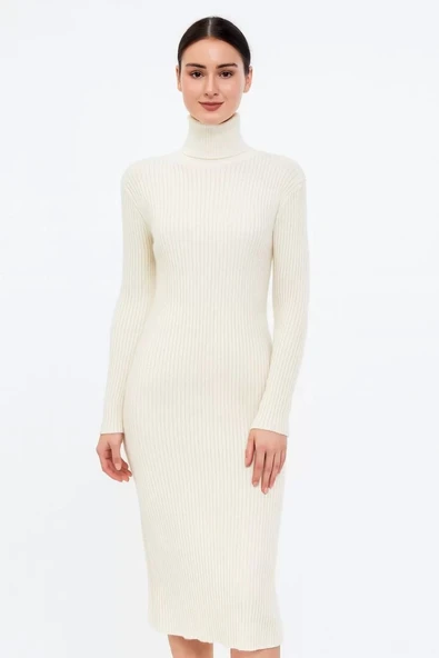 Kadın Boğazlı Uzun Fitilli Triko Dokuma Elbise - Beyaz ürün görseli 1