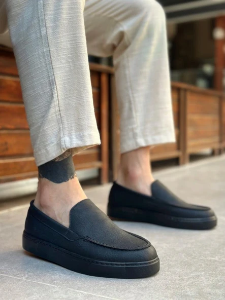 BA0241 Bağcıksız Siyah Taban Cilt Erkek Ayakkabı ürün görseli