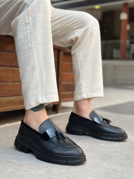 BA0240 Yüksek Taban Klasik Parlak Püsküllü Siyah Taban Erkek Ayakkabı ürün görseli