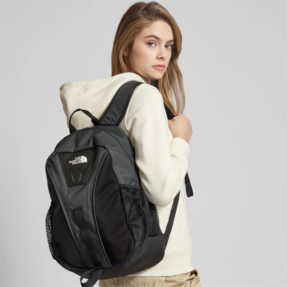 The North Face Y2K 20L Sırt Çantası Siyah - Resim 3
