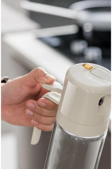 Pinmoo Prachic Spreyli ve Damlatmaz Yağdanlık 550 Ml. - 4