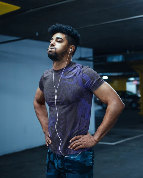 Desenli Antrenman ve Spor Forması, Halı Saha Forması, Nefes Alan Tişört, Yüksek Kalite Gym Tshirt - 5