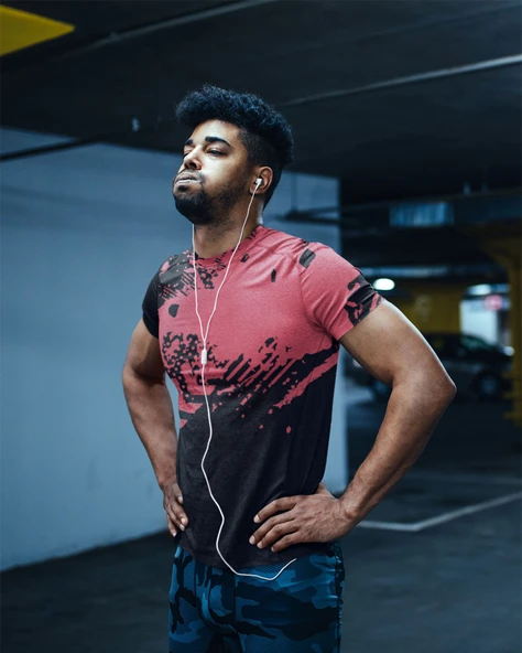 Desenli Antrenman ve Spor Forması, Halı Saha Forması, Nefes Alan Tişört, Yüksek Kalite Gym Tshirt - 4