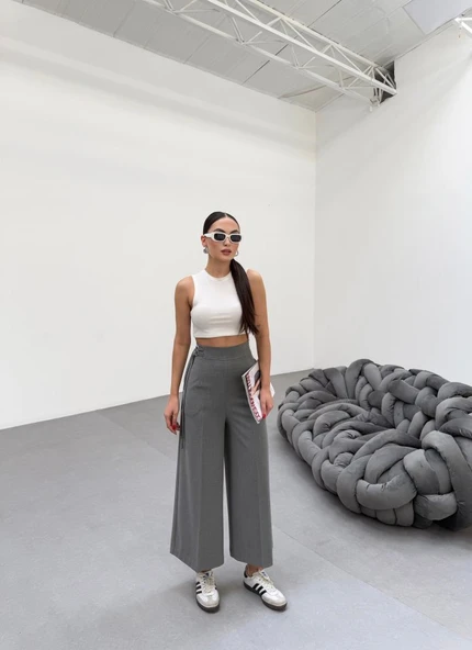 230 Gr Poly Viscose Full Lycra Metal Toka Aksesuarli Pantolon ürün görseli