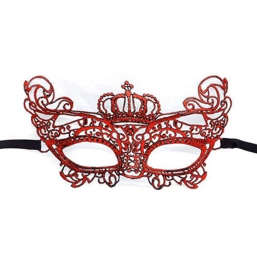 Kırmızı Renk Dantel Örgü İşlemeli Parti Maskesi Model 2 ürün görseli