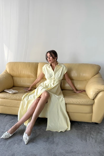 KOLSUZ VATKALI ÖNDEN DÜĞMELİBEL PENS DETAYLI POPLİN ELBİSE - Sarı - Resim 4