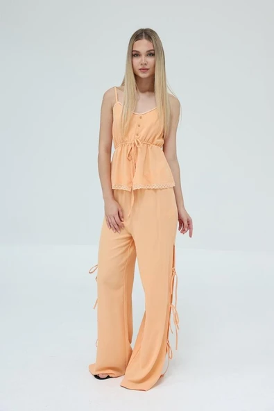 Fiyonklu Bluz Takım - Kavuniçi - Resim 3