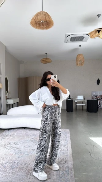 Kadın Saten Kumaş Leopar Desenli Pantolon - Resim 4