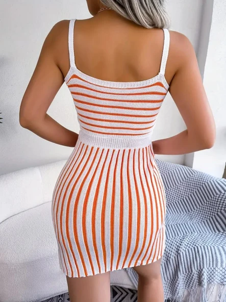 Kadın Kolsuz Askılı Pencere Detay şerit Desen Mini Triko Elbise - Resim 2