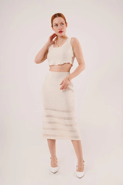 Örme Detaylı Etek Ve Bluz Krem Takım ürün görseli