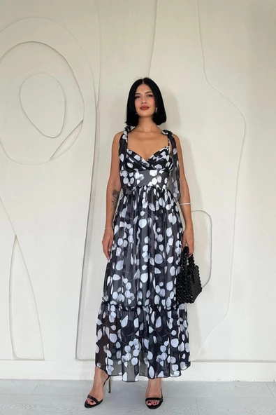 Siyah Şifon Drapeli Elbise ürün görseli