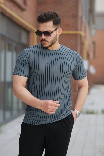 Erkek Dikey çizgili Ottoman Kumaş Kısa Kollu T-shirt ürün görseli