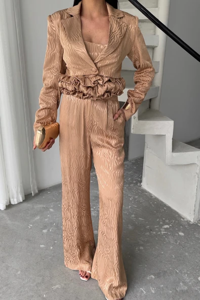 JAKARLI BLUZU TASARIM DETAYLI CEKET-PANTOLON-BLUZ 3 LÜ TAKIM - Bej - Resim 3