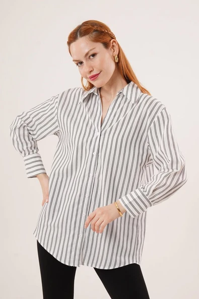 Çift Çizgi Geçişli Düğmeli Gri Gömlek ürün görseli 1