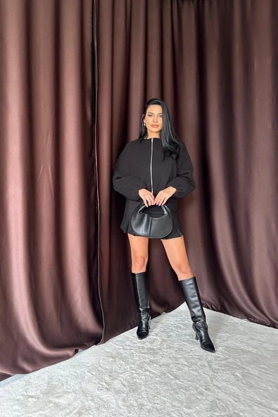 Siyah Kısa Önü Fermuarlı Bomber Ceket ürün görseli