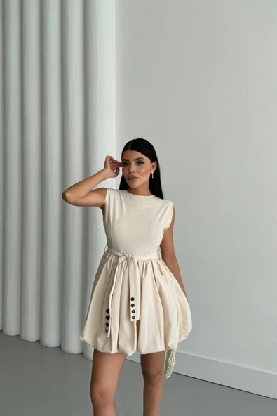 BALON ETEKLİ TASARIM KISA ELBİSE - Bej - Resim 4