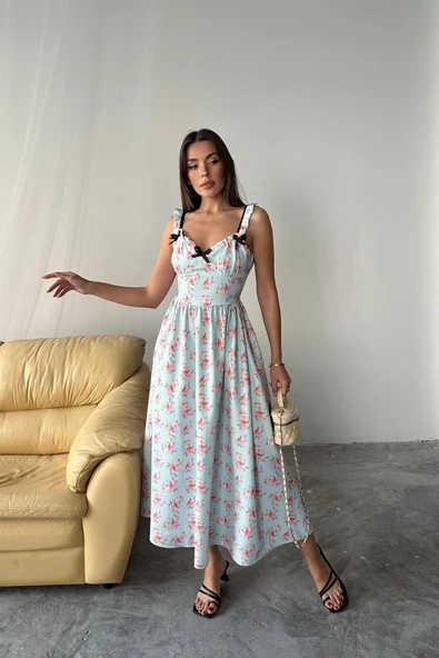 Bebe Mavi Önü Fiyonklu Çiçekli Elbise ürün görseli