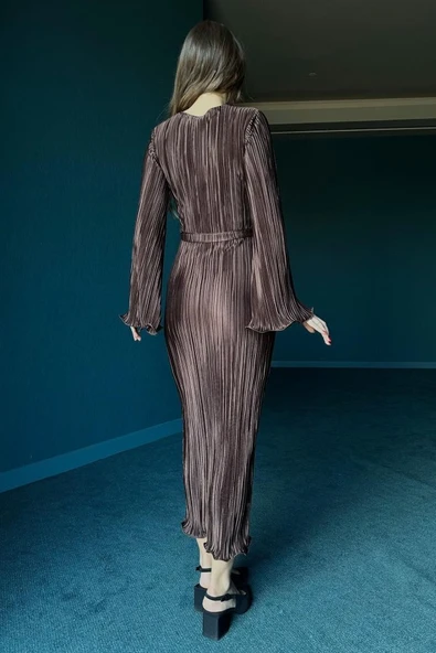 Kahverengi İspanyol Kol Piliseli Elbise - Resim 3