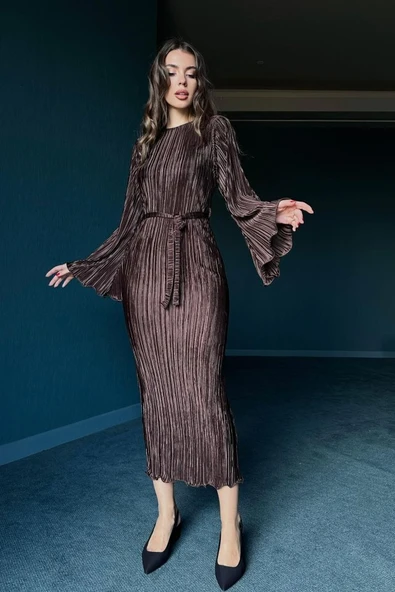 Kahverengi İspanyol Kol Piliseli Elbise - Resim 2