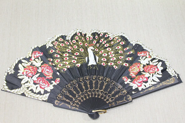 Plastik Tavuskuşu Yelpaze ürün görseli