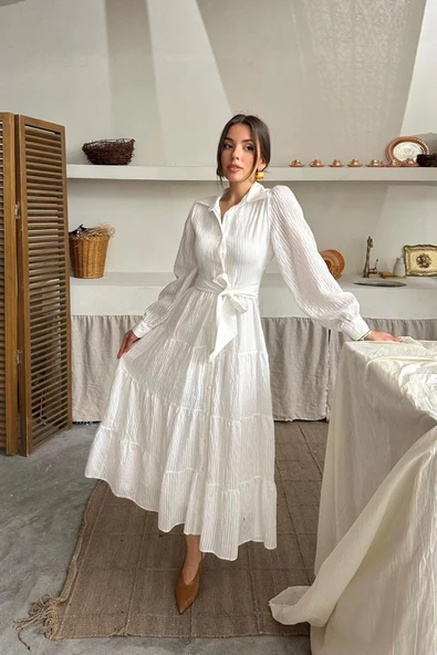 Ekru Çizgi Desenli Uzun Elbise ürün görseli