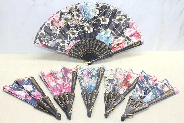 Plastik Çiçek Desenli Yelpaze - Resim 2