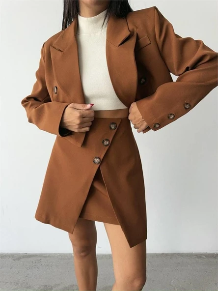 DÜĞME DETAYLI ETEK - CROP CEKET TAKIM - Kahverengi - Resim 8