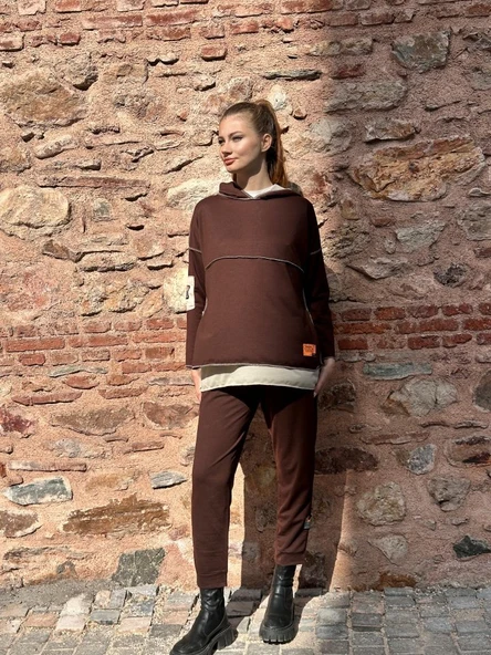 Kadın Kahve Kapşonlu Etek Ucu Detay Arma Ters Dikiş Gorunumlu Ikili Takım ürün görseli 1